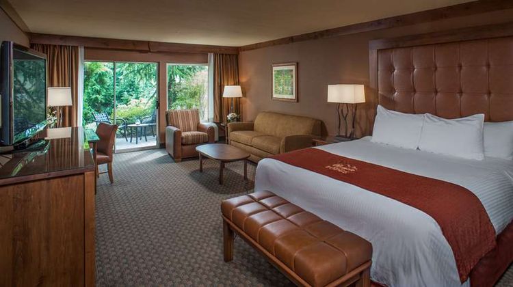 Olympic Lodge Room