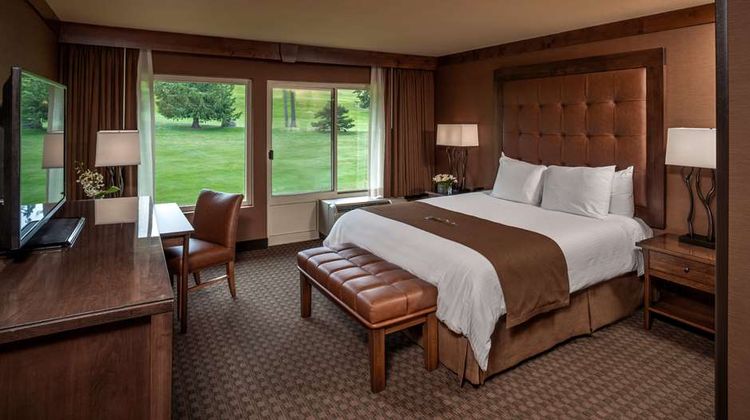 Olympic Lodge Suite