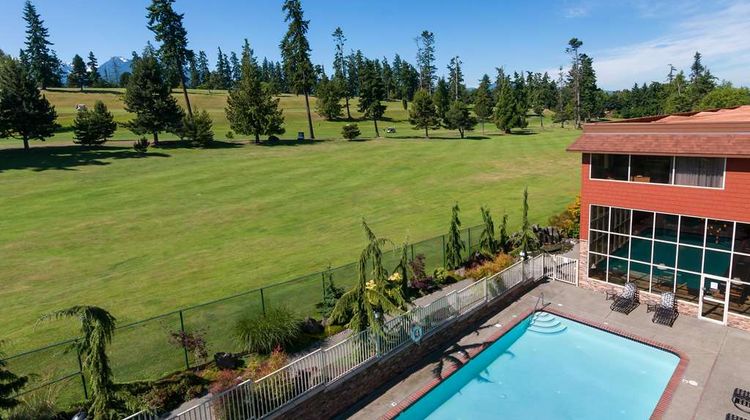 Olympic Lodge Pool
