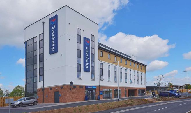 Travelodge Swindon West Exterior