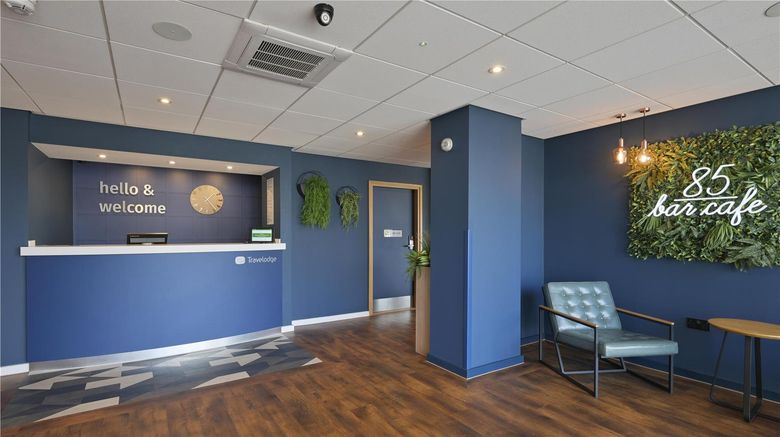 <b>Travelodge Letchworth Garden City Lobby</b>. Images powered by <a href="https://iceportal.shijigroup.com/" title="IcePortal" target="_blank">IcePortal</a>.