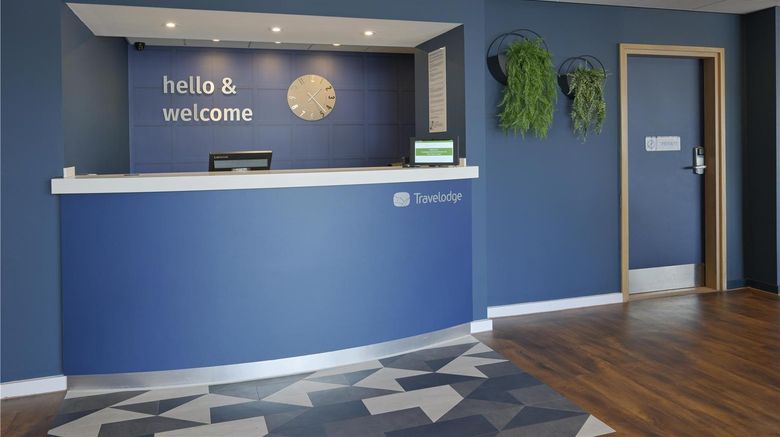 <b>Travelodge Letchworth Garden City Lobby</b>. Images powered by <a href="https://iceportal.shijigroup.com/" title="IcePortal" target="_blank">IcePortal</a>.
