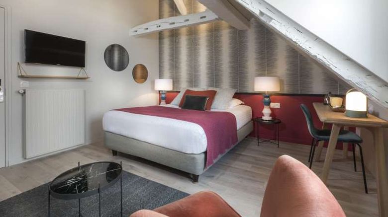 <b>Hotel Jeanne d'Arc Room</b>. Images powered by <a href="https://iceportal.shijigroup.com/" title="IcePortal" target="_blank">IcePortal</a>.