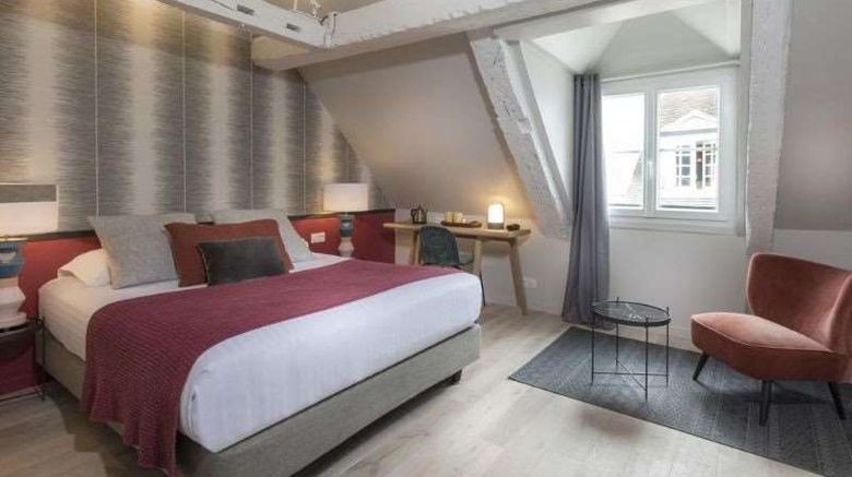 <b>Hotel Jeanne d'Arc Room</b>. Images powered by <a href="https://iceportal.shijigroup.com/" title="IcePortal" target="_blank">IcePortal</a>.