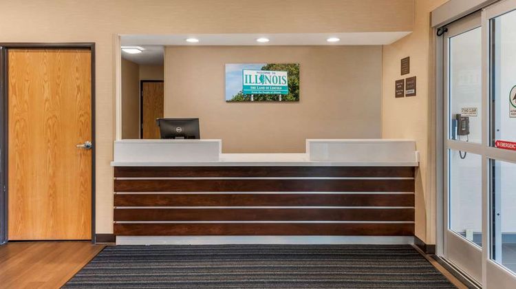Comfort Inn & Suites Lincoln Lobby