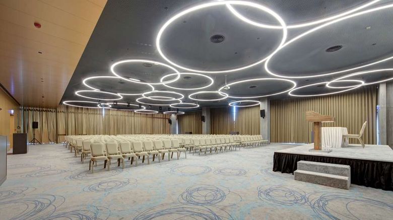 <b>DoubleTree by Hilton Adana Meeting</b>. Images powered by <a href="https://iceportal.shijigroup.com/" title="IcePortal" target="_blank">IcePortal</a>.