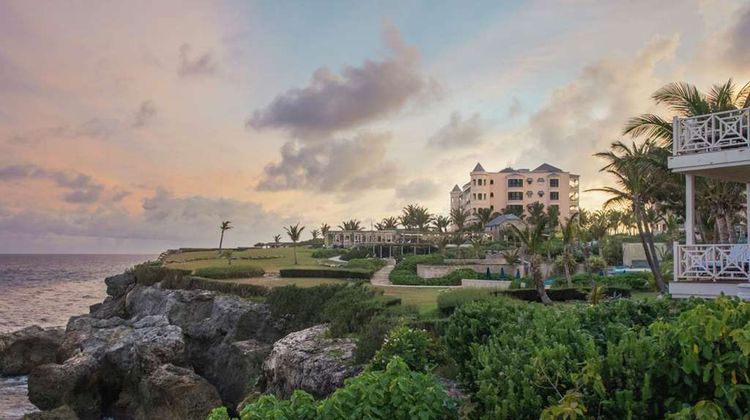 Hilton Grand Vacations Club at The Crane Exterior