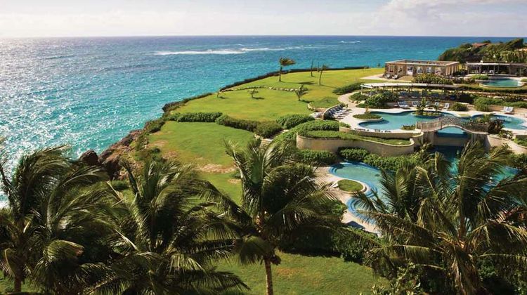 Hilton Grand Vacations Club at The Crane Pool