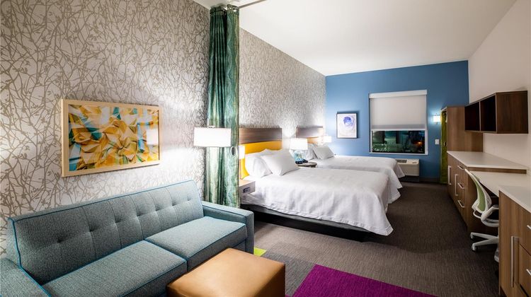 Home2 Suites by Hilton Jekyll Island Room