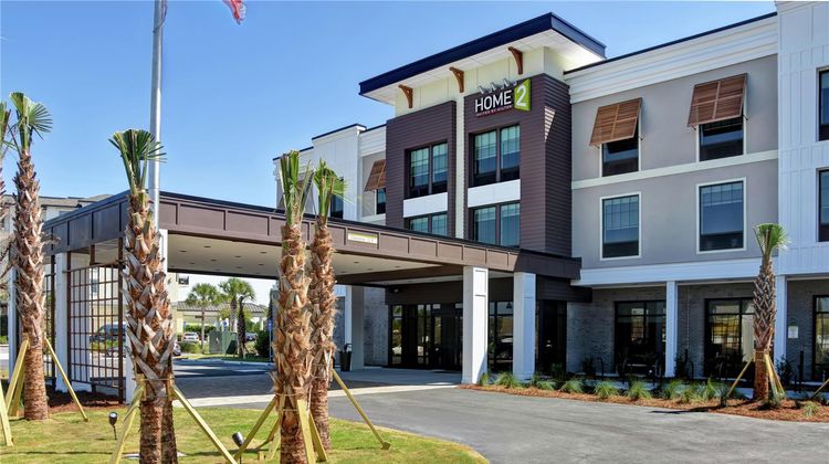 Home2 Suites by Hilton Jekyll Island Exterior
