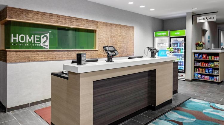 Home2 Suites by Hilton University Blvd Lobby