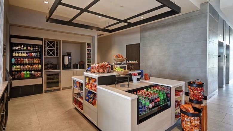 <b>Hilton Garden Inn Lansing West Restaurant</b>. Images powered by <a href="https://iceportal.shijigroup.com/" title="IcePortal" target="_blank">IcePortal</a>.