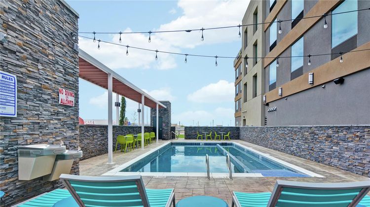 Home2 Suites by Hilton Pecos Pool