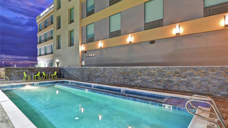 Home2 Suites by Hilton Pecos Pool