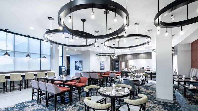<b>Hilton Garden Inn Pittsburgh Area Restaurant</b>. Images powered by <a href="https://iceportal.shijigroup.com/" title="IcePortal" target="_blank">IcePortal</a>.