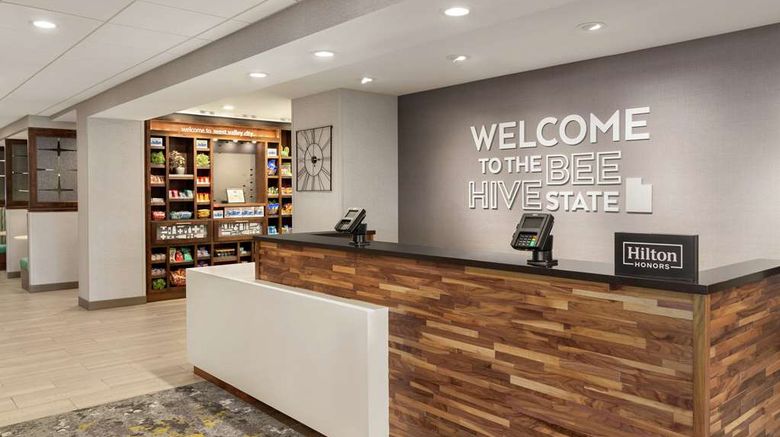 <b>Hampton Inn West Valley Salt Lake City Lobby</b>. Images powered by <a href="https://iceportal.shijigroup.com/" title="IcePortal" target="_blank">IcePortal</a>.