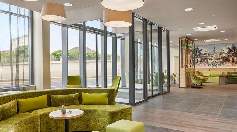 <b>Super 8 by Wyndham Dresden Lobby</b>. Images powered by <a href="https://iceportal.shijigroup.com/" title="IcePortal" target="_blank">IcePortal</a>.