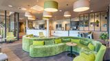 Super 8 by Wyndham Dresden Lobby
