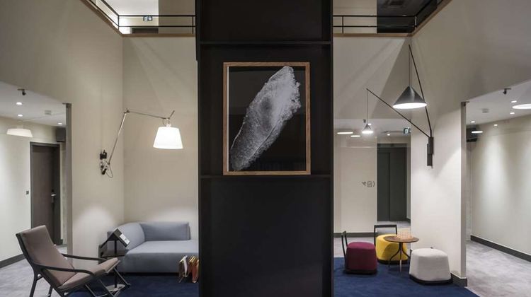 Maison No Room