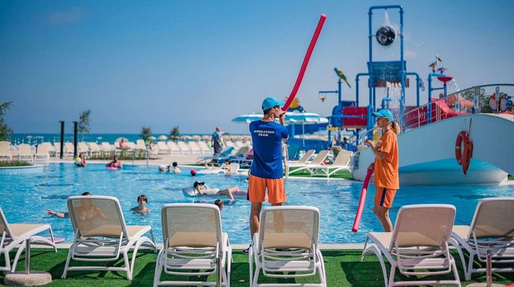 Maritim Hotel Paradise Blue Albena Pool