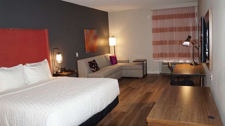 La Quinta Inn & Suites Dallas Room