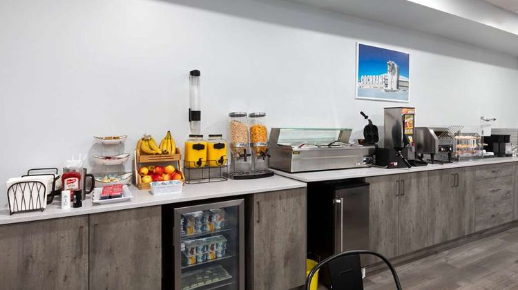 Travelodge by Wyndham Cochrane South Other
