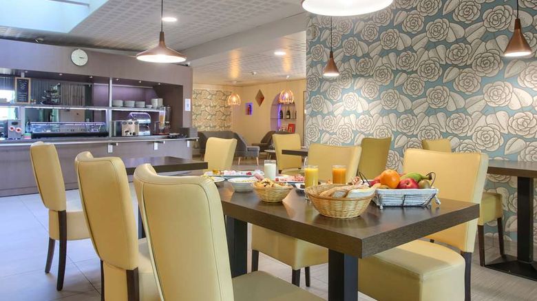 <b>Sure Hotel by Best Western Reims Nord Restaurant</b>. Images powered by <a href="https://iceportal.shijigroup.com/" title="IcePortal" target="_blank">IcePortal</a>.