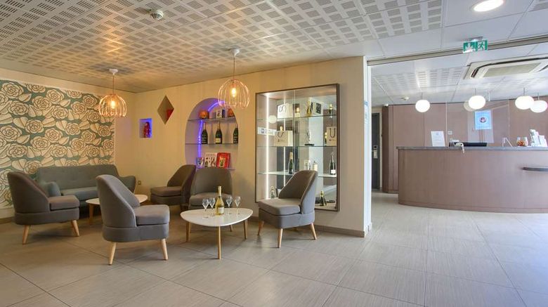 <b>Sure Hotel by Best Western Reims Nord Lobby</b>. Images powered by <a href="https://iceportal.shijigroup.com/" title="IcePortal" target="_blank">IcePortal</a>.