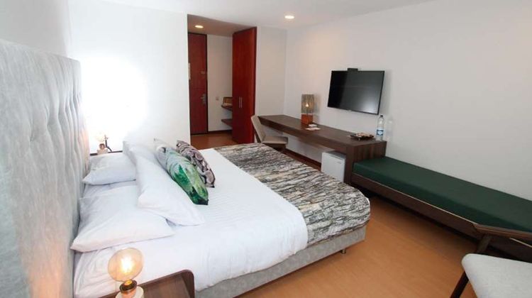 Hotel Factory Green Room