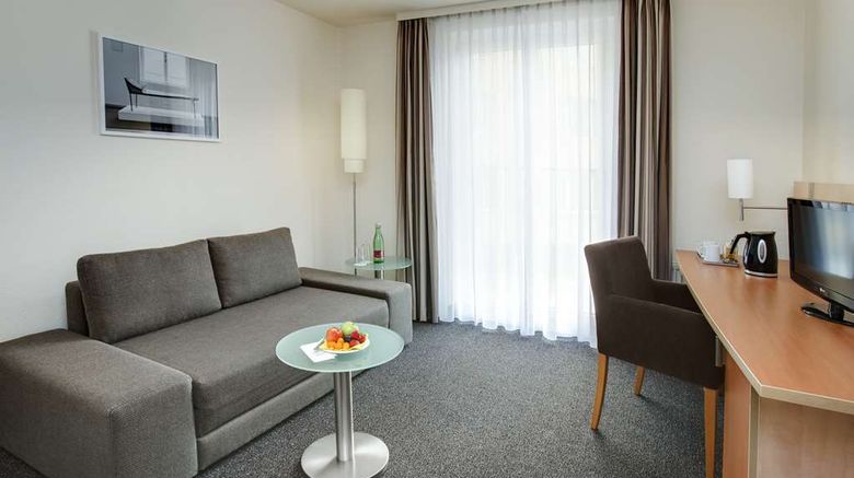 <b>IntercityHotel Wien Room</b>. Images powered by <a href="https://iceportal.shijigroup.com/" title="IcePortal" target="_blank">IcePortal</a>.