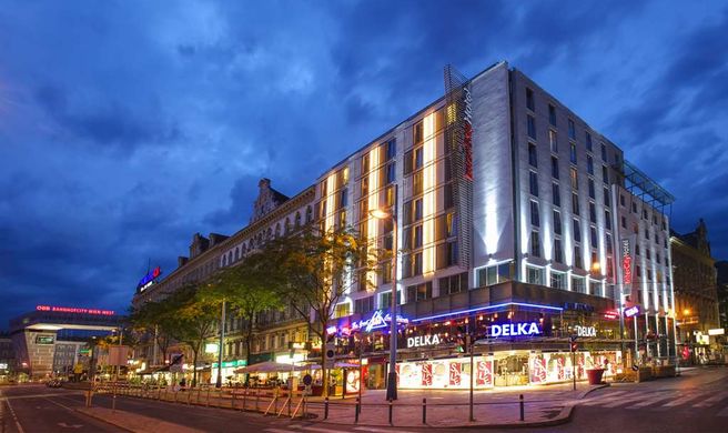 IntercityHotel Wien Exterior