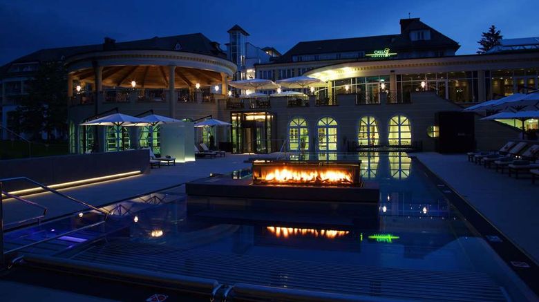 <b>Steigenberger Hotel Der Sonnenhof Exterior</b>. Images powered by <a href="https://iceportal.shijigroup.com/" title="IcePortal" target="_blank">IcePortal</a>.