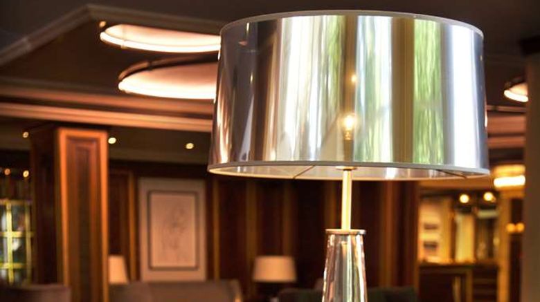 <b>Steigenberger Hotel Der Sonnenhof Lobby</b>. Images powered by <a href="https://iceportal.shijigroup.com/" title="IcePortal" target="_blank">IcePortal</a>.