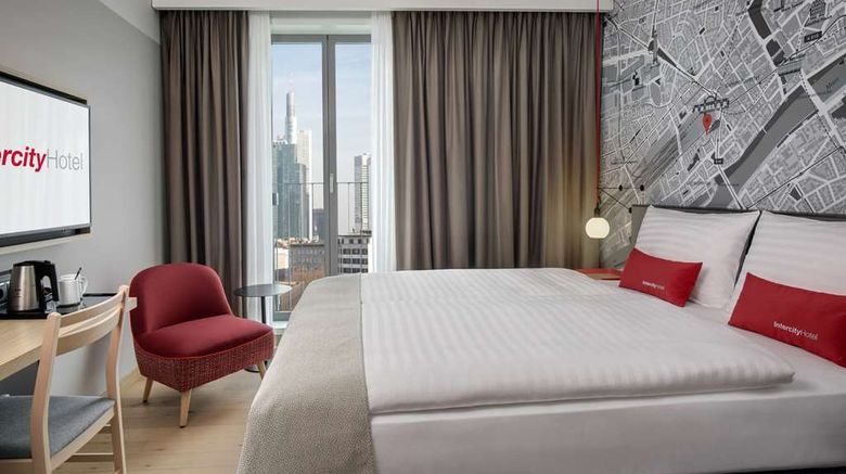 <b>IntercityHotel Hauptbahnhof Sud Room</b>. Images powered by <a href="https://iceportal.shijigroup.com/" title="IcePortal" target="_blank">IcePortal</a>.