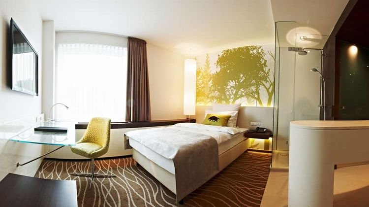 Steigenberger Airport Hotel Room