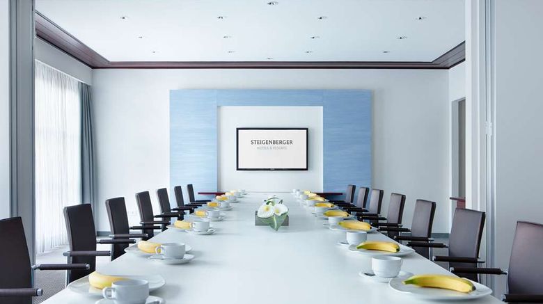<b>Steigenberger Conti Hansa Meeting</b>. Images powered by <a href="https://iceportal.shijigroup.com/" title="IcePortal" target="_blank">IcePortal</a>.