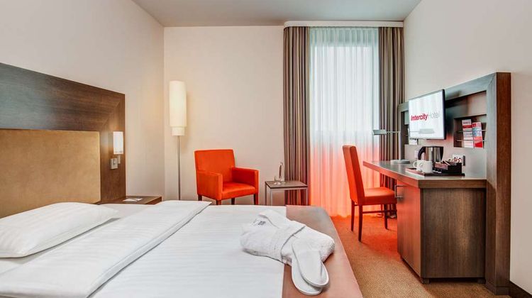 IntercityHotel Berlin Airport Area North Room