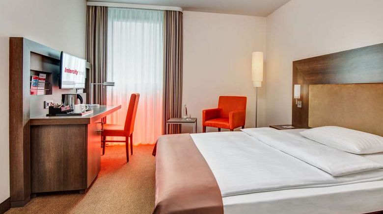 <b>IntercityHotel Berlin Airport Area North Room</b>. Images powered by <a href="https://iceportal.shijigroup.com/" title="IcePortal" target="_blank">IcePortal</a>.