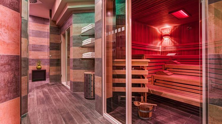 IntercityHotel Berlin Airport Area North Health