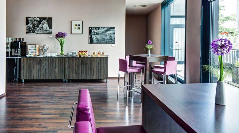 <b>IntercityHotel Berlin Airport Area North Meeting</b>. Images powered by <a href="https://iceportal.shijigroup.com/" title="IcePortal" target="_blank">IcePortal</a>.