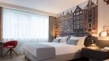 Steigenberger Airport Hotel Room
