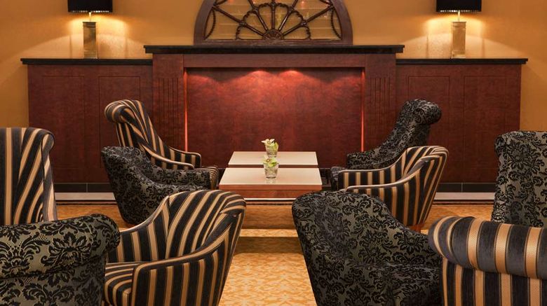<b>Steigenberger Hotel Bad Neuenahr Lobby</b>. Images powered by <a href="https://iceportal.shijigroup.com/" title="IcePortal" target="_blank">IcePortal</a>.