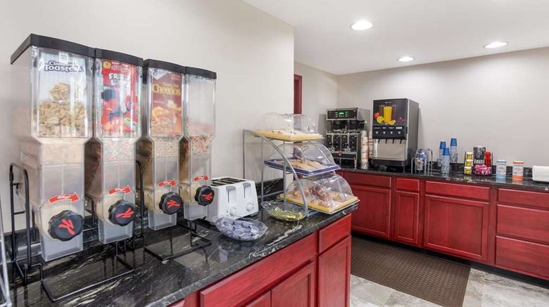 <b>Econo Lodge Cave City Restaurant</b>. Images powered by <a href="https://iceportal.shijigroup.com/" title="IcePortal" target="_blank">IcePortal</a>.