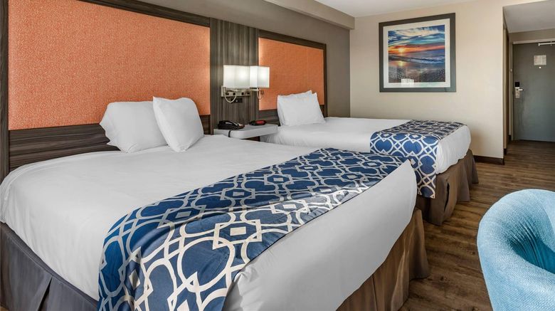 <b>The Waves Hotel an Ascend Hotel Room</b>. Images powered by <a href="https://iceportal.shijigroup.com/" title="IcePortal" target="_blank">IcePortal</a>.