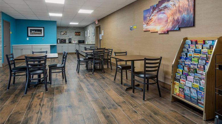 <b>The Waves Hotel an Ascend Hotel Restaurant</b>. Images powered by <a href="https://iceportal.shijigroup.com/" title="IcePortal" target="_blank">IcePortal</a>.
