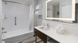 <b>Hampton Inn Encinitas Cardiff Beach Area Room</b>. Images powered by <a href="https://iceportal.shijigroup.com/" title="IcePortal" target="_blank">IcePortal</a>.