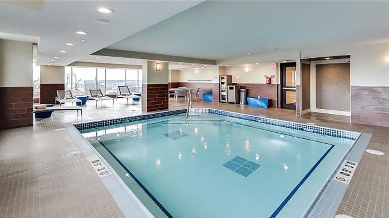 <b>DoubleTree by Hilton Edmonton Downtown Pool</b>. Images powered by <a href="https://iceportal.shijigroup.com/" title="IcePortal" target="_blank">IcePortal</a>.