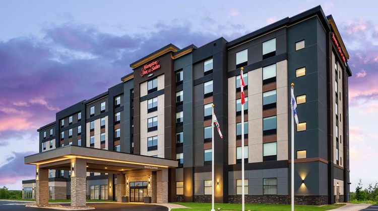 Hampton Inn & Suites Charlottetown Exterior