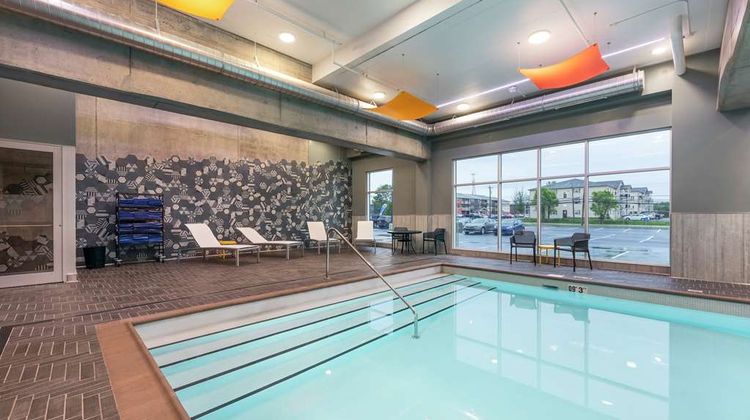 Hampton Inn & Suites Charlottetown Pool