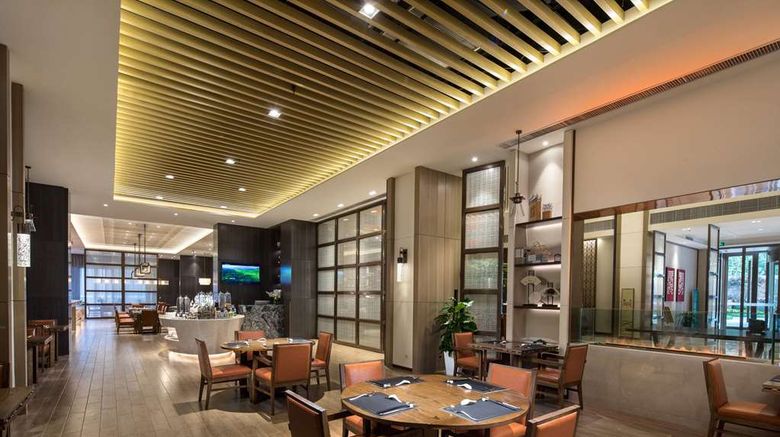 <b>Ramada by Wyndham Baoji Jintai Restaurant</b>. Images powered by <a href="https://iceportal.shijigroup.com/" title="IcePortal" target="_blank">IcePortal</a>.